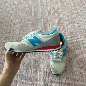 New Balance 420 Sneakers